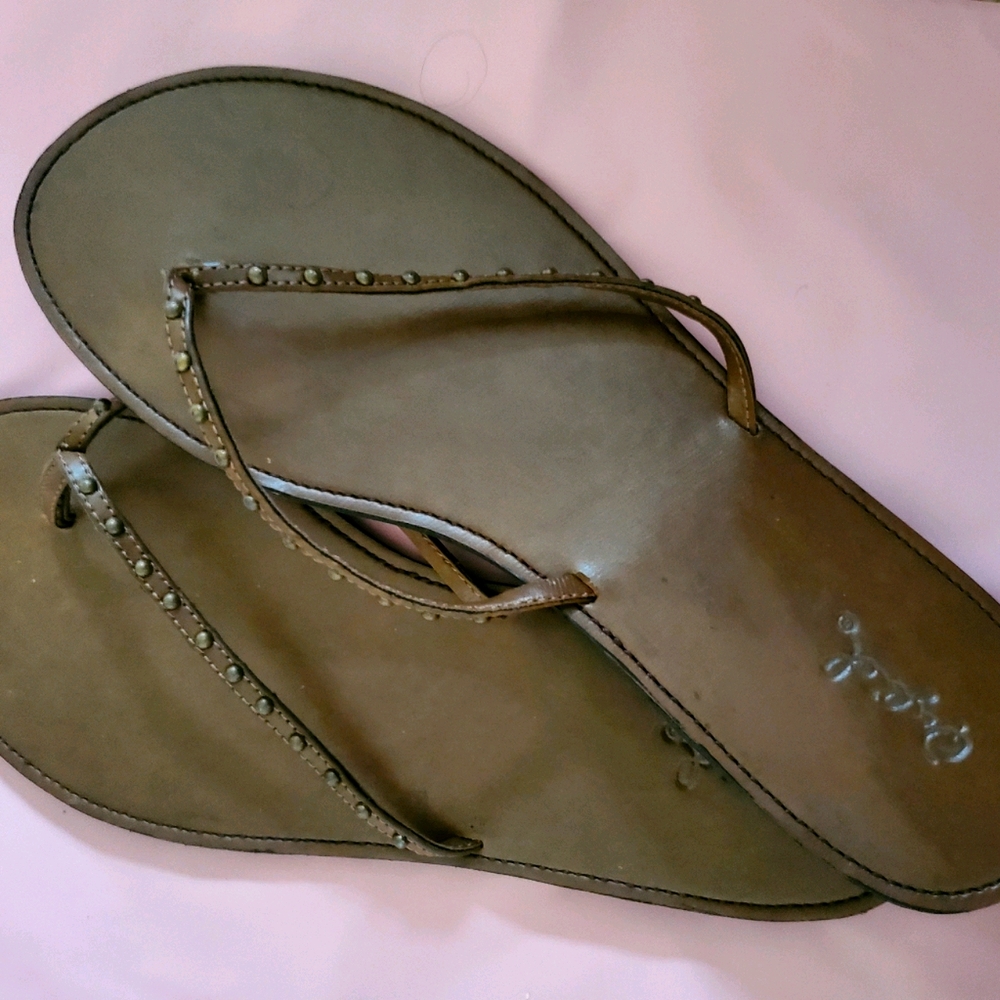 New Dark Brown Flip Flops Thongs Sandals 10M